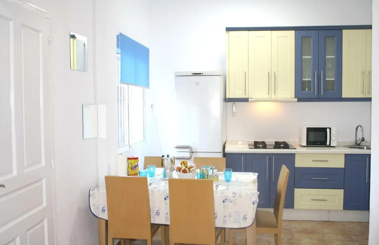 Апартаменты Apartamento Torremolinos Carihuela
