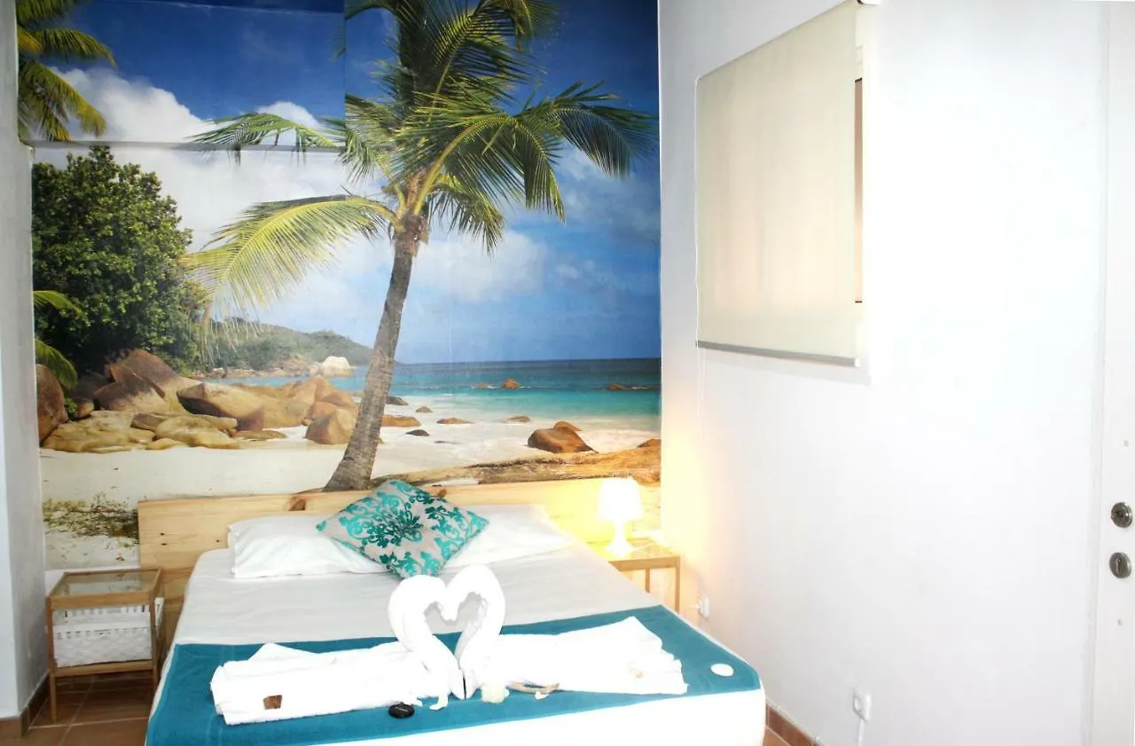 Апартаменты Apartamento Torremolinos Carihuela 0*,